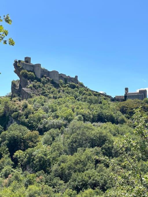 La Ginestra Apartment Roccascalegna Екстериор снимка